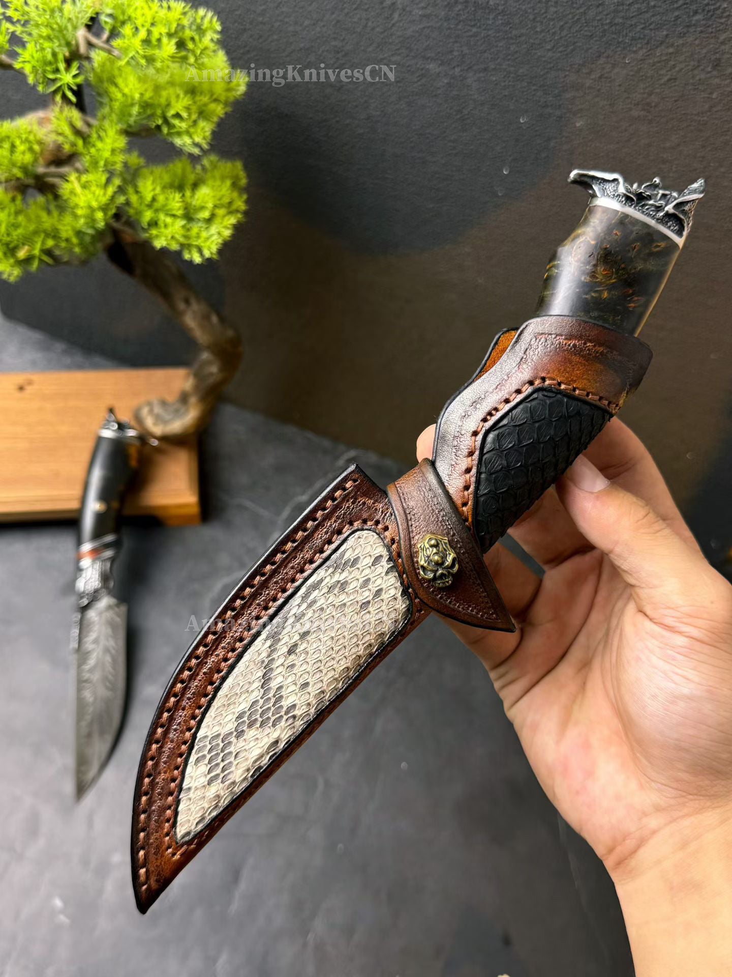 Collectible Feather Damascus Knife with Handmade Italian Snakeskin Leather Sheath - AK-HT1007