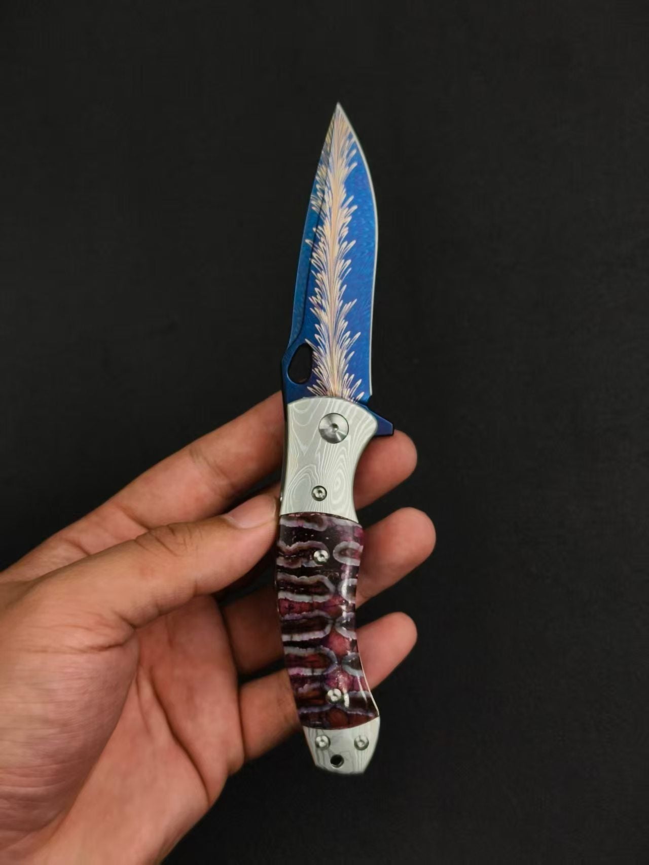 Feather Damascus Steel Folding Knife Mammoth Molar Fossil Handle - AK-HT1041