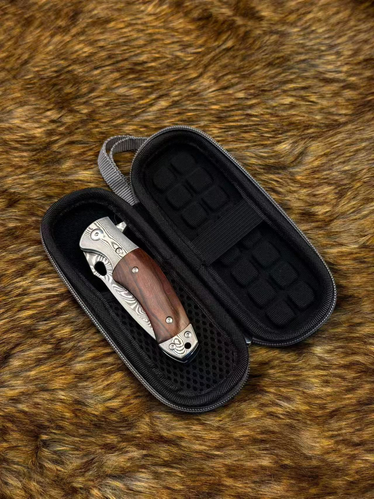 Handcrafted VG10 Damascus Steel Folding Knife Desert Ironwood Handle - AK-HT1073