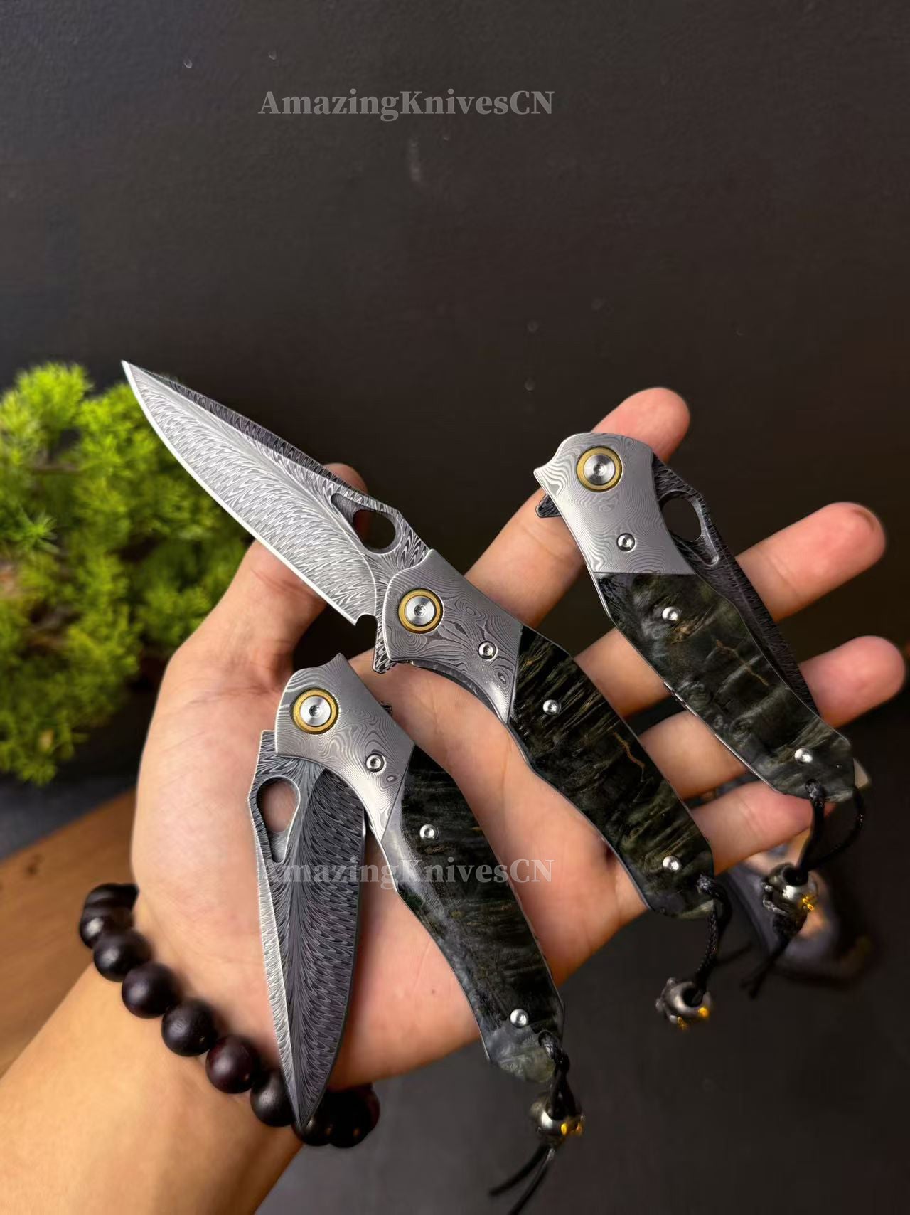 Handcrafted Feather Damascus Pocket Knife Wood Handle -AK-HT0994