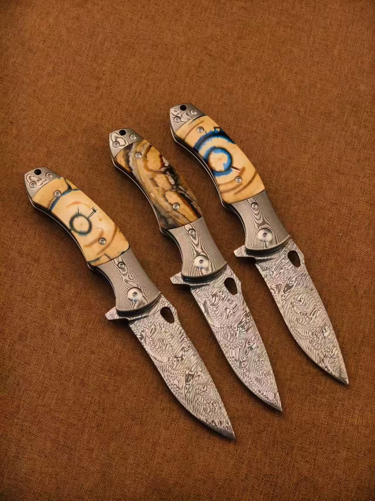 Handmade Powder Damascus Folding Knife – Mammoth Tooth Fossil Handle - AK-HT1069