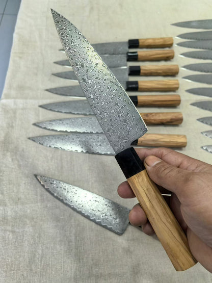 8" VG10 Damascus Chef Knife – Powder Steel, Olive Wood & Black Horn Handle - AK-DC1043