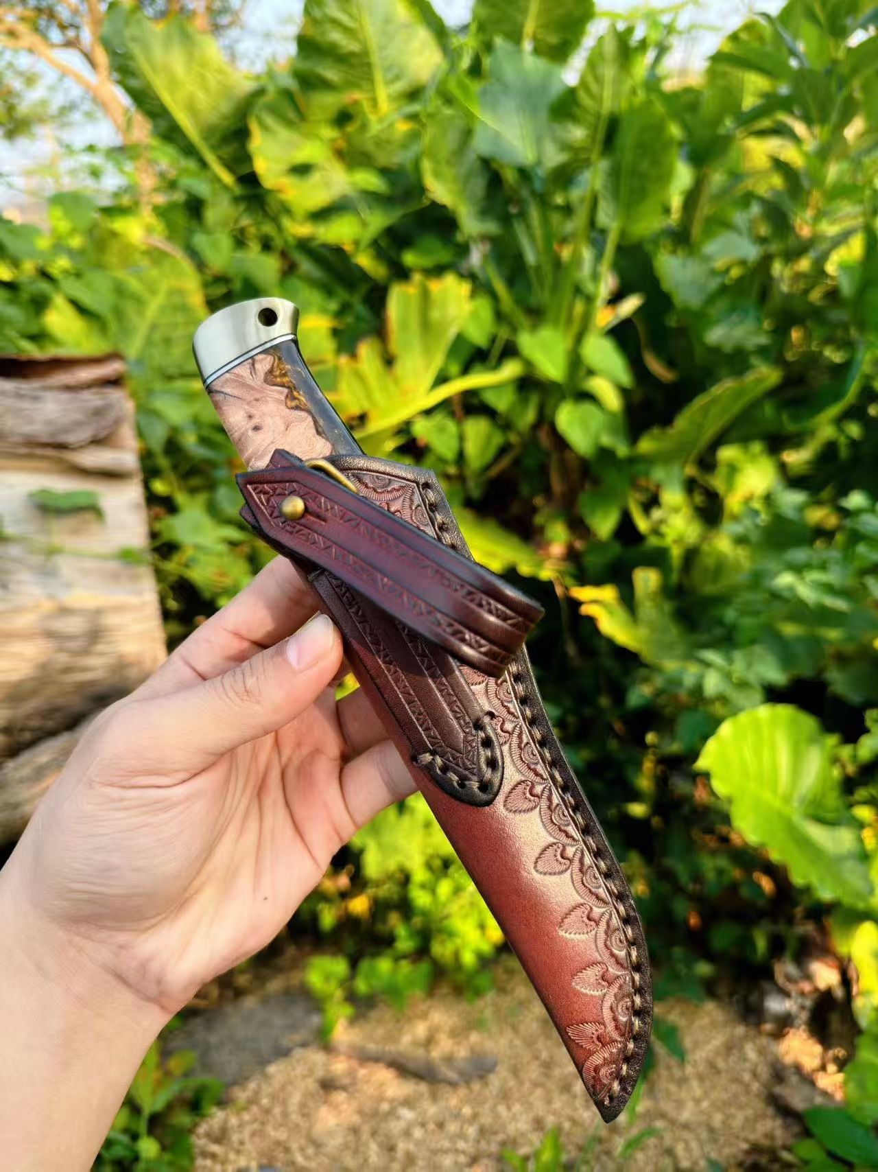 Handcrafted Japanese SKD-11 Steel Hunting Knife Full Tang  - AK-HT1047