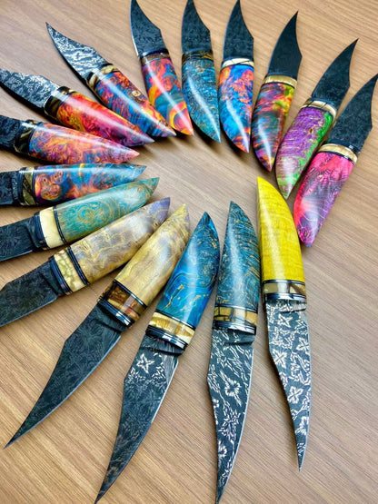 Premium Hand-Engraved Mosaic Damascus Collector's Knife - AK-HT1063