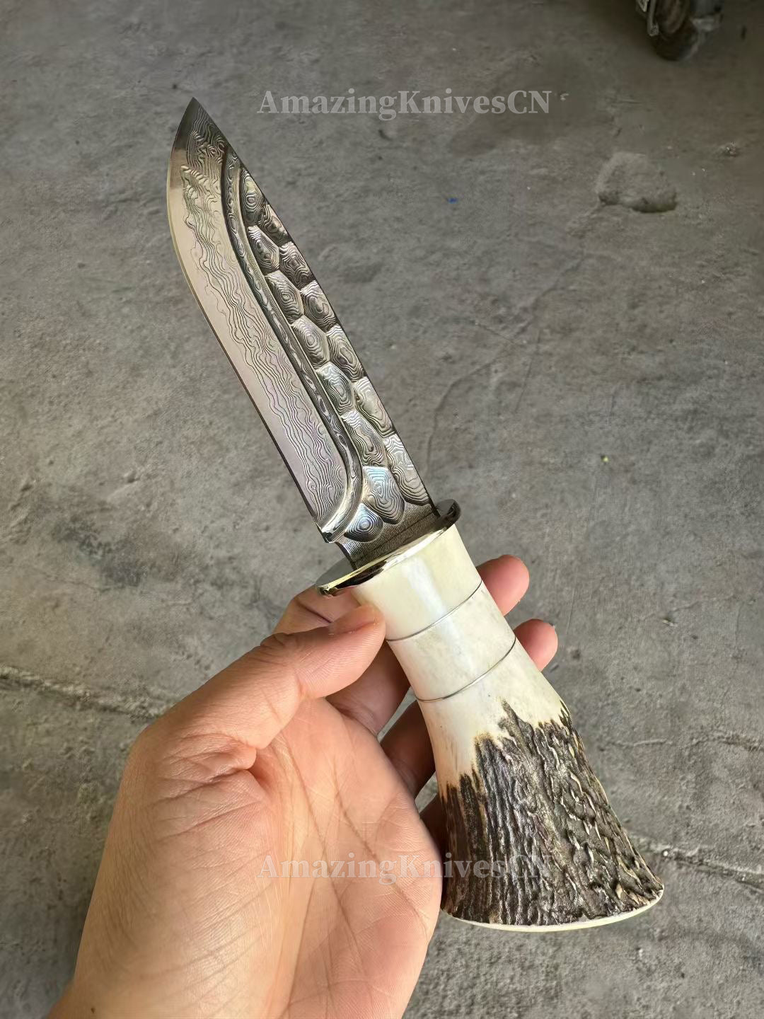 Collectible Vg10 Damascus Hunting Knife Fixed Blade Horn Stag Handle Camping w/ Sheath - AK-HT0331