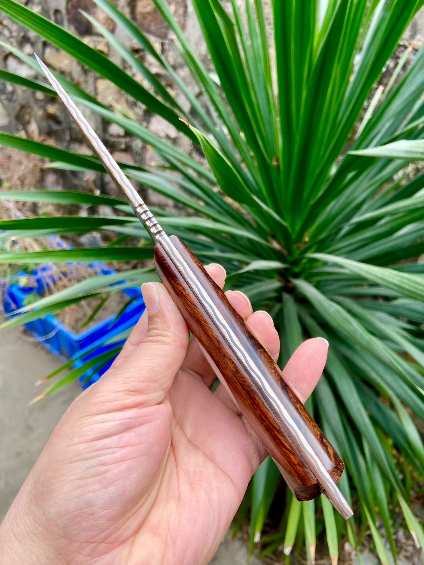 RARE Copper-Infused Damascus Steel Fixed Blade Knife with Desert Ironwood Handle - AK-HT1032