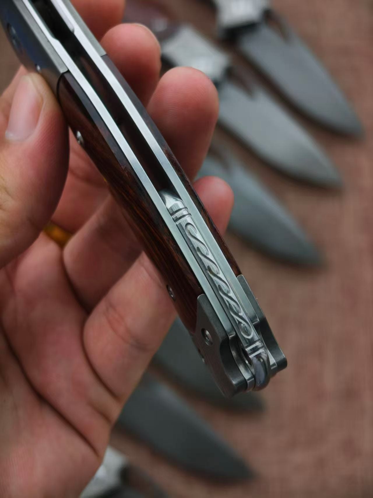 Handcrafted Wootz Steel Folding Knife – Damascus Steel & Desert Ironwood Handle - AK-HT1064