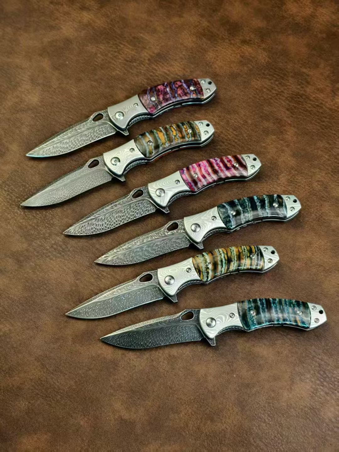 Collectible Feather Knife Folding Pocket Knife Survival Tactical Ball Bearing Flipper with Leather Sheath - AK-HT1010