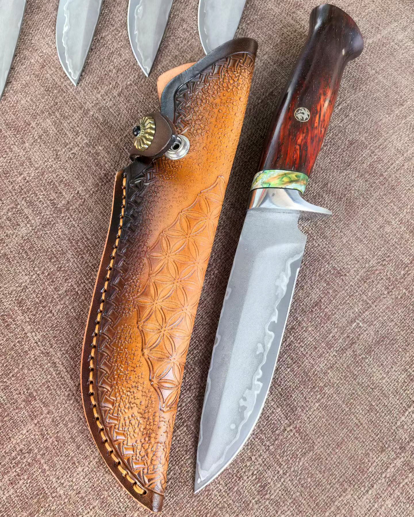 Rare Handforged Damascus Steel Rosewood Straight Hunting Outdoor Knife with Sheath- AK-HT0652
