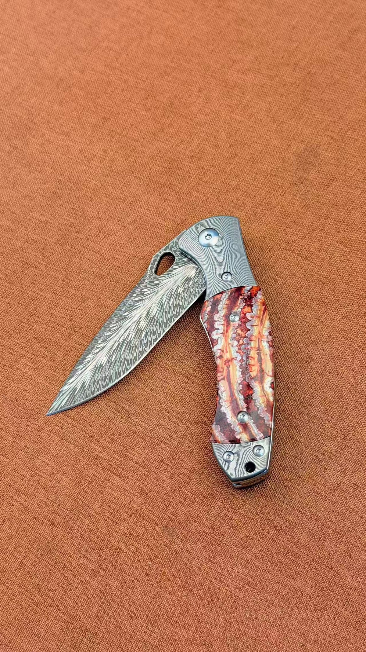 Collectible Feather Knife Folding Pocket Knife Survival Tactical Ball Bearing Flipper  - AK-HT1010-R