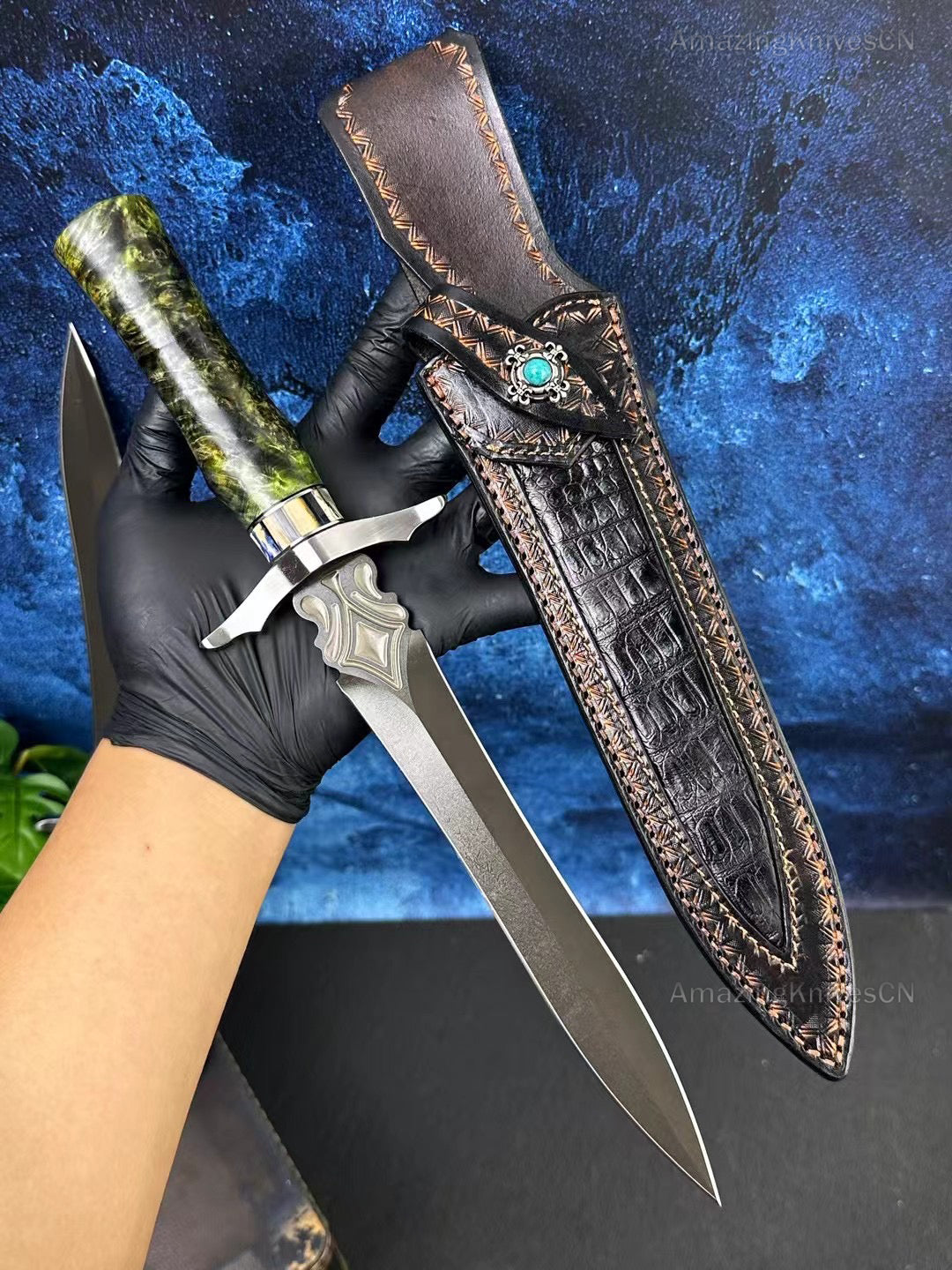 Handcrafted Collectible Wootz Steel Dirk Hunting Knife Sword Fixed Blade Dagger - AK-HT0961