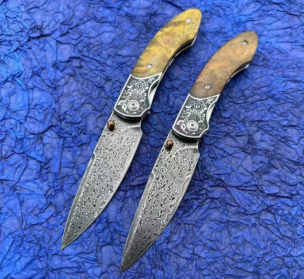 Japanese VG10 Damascus Hunting Knife Folding Pocket Knife - AK-HT0864