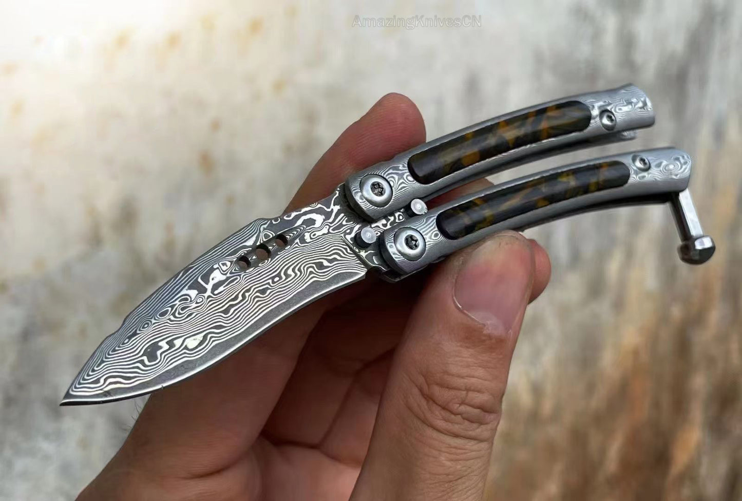 Collectible VG10 Damascus Steel Folding Knife Survival Pocket Knife Carbon Fiber Inlay- AK-HT0673