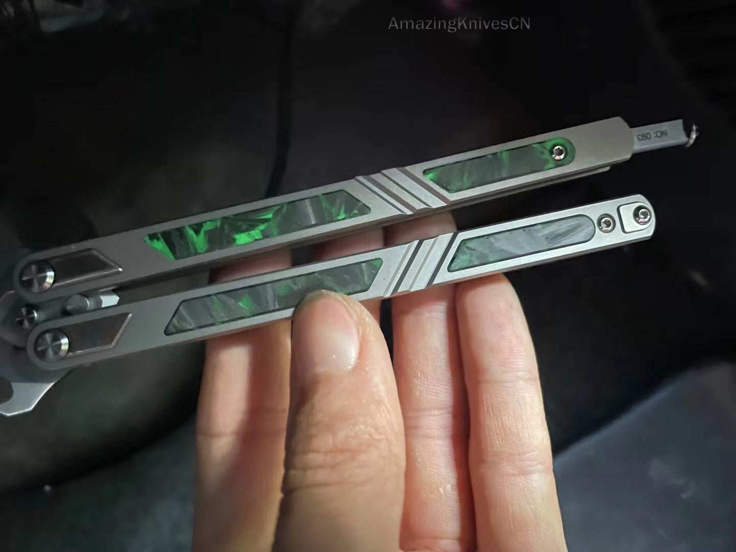 Collectible S35VN Steel Folding Knife Pocket Knives Survival Knife Titanium - AK-HT0870