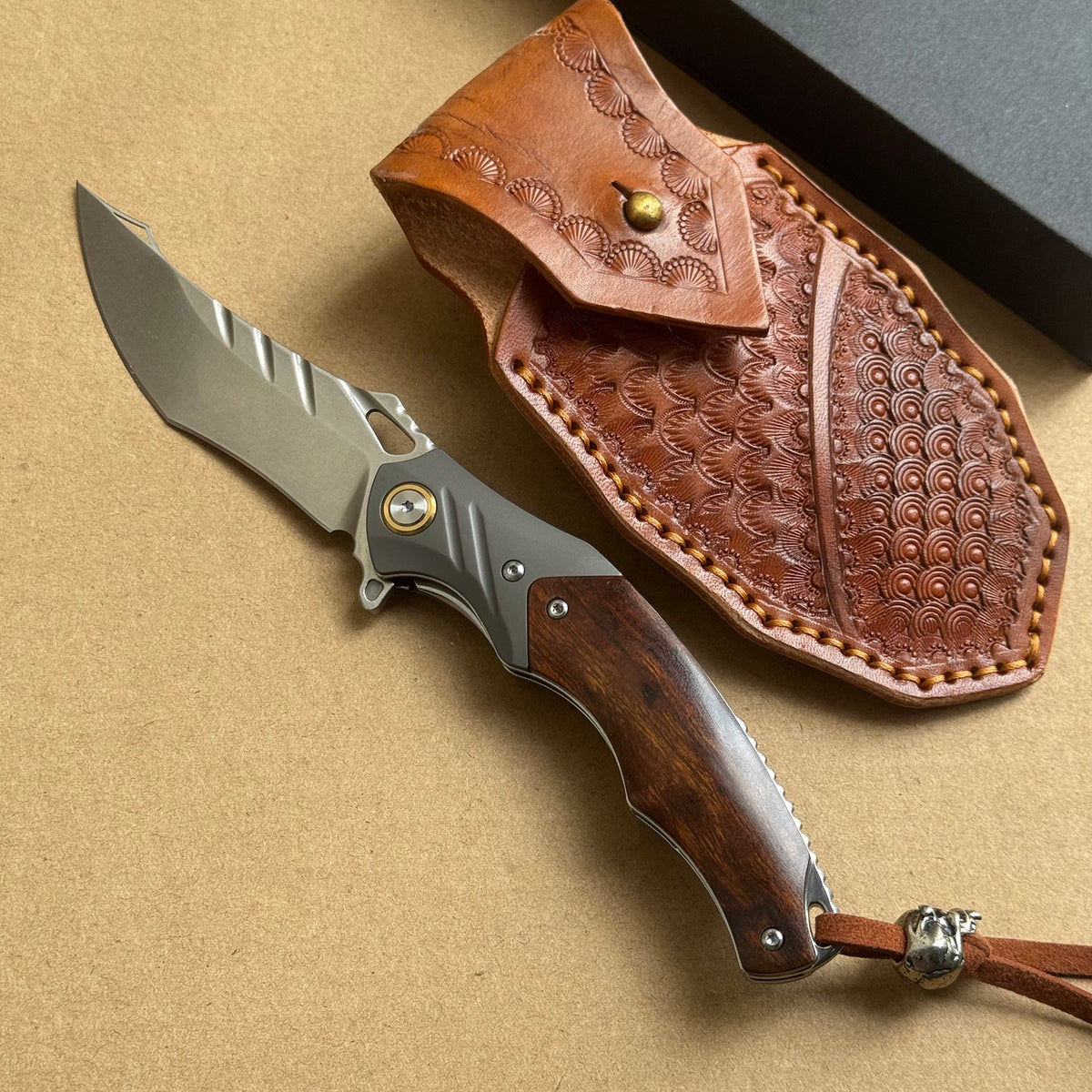 M390 Pocket Knife Desert Ironwood Folding Knife w/Sheath - AK-HT0984
