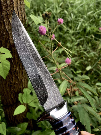 Collectible Luxury Damascus Steel Knife Feather Pattern Hunting Knife Outdoor - AK-HT0854