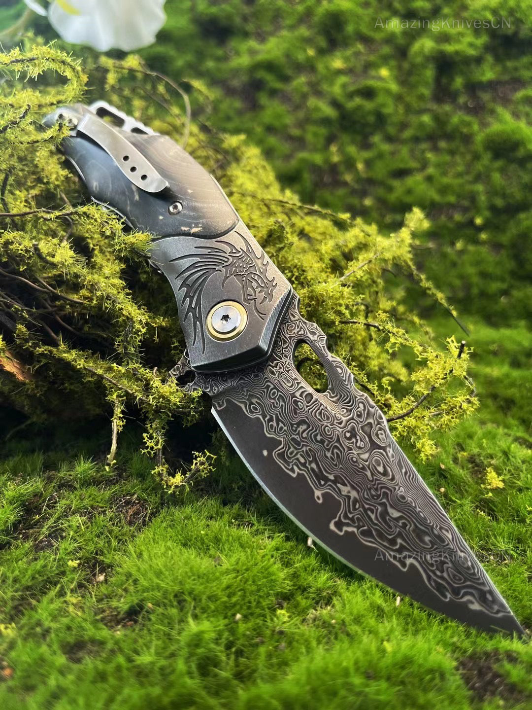 VG10 Damascus Steel Pocket Knife Hunting Knife Survival Folding Stable Wood Clip - AK-HT0954