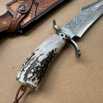 Handcrafted Damascus Hunting Fixed Blade Knife Survival Combat Stag Horn Handle - AK-HT0955