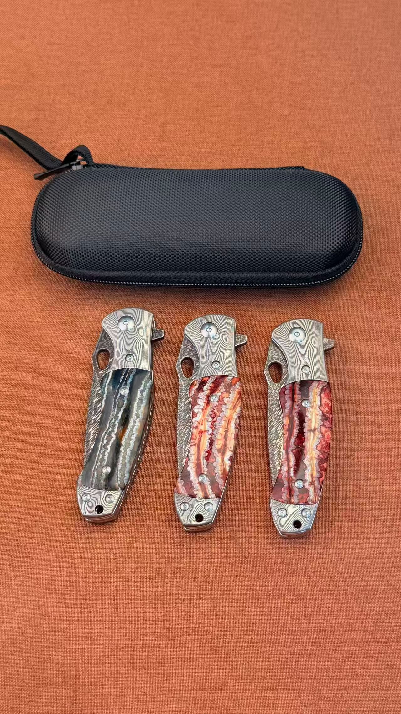 Collectible Feather Knife Folding Pocket Knife Survival Tactical Ball Bearing Flipper  - AK-HT1010-R