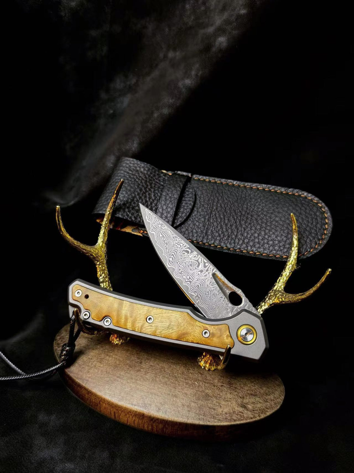 Handcrafted Damascus Folding Knife – Titanium & White Shadow Wood Handle - AK-HT0181