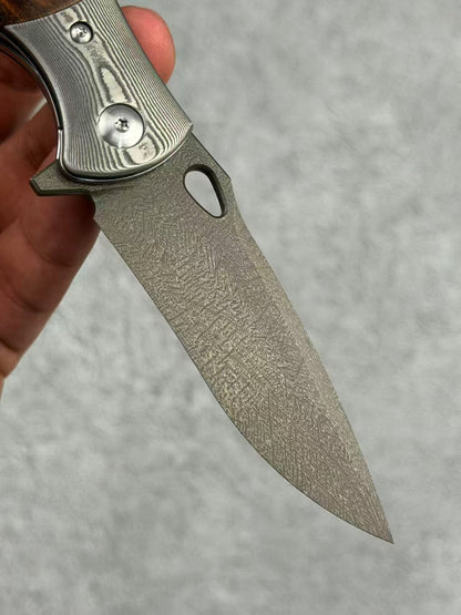 Ancient-Forged Wootz Steel Folding Knife – Damascus Steel & Desert Ironwood Handle - AK-HT1064-S