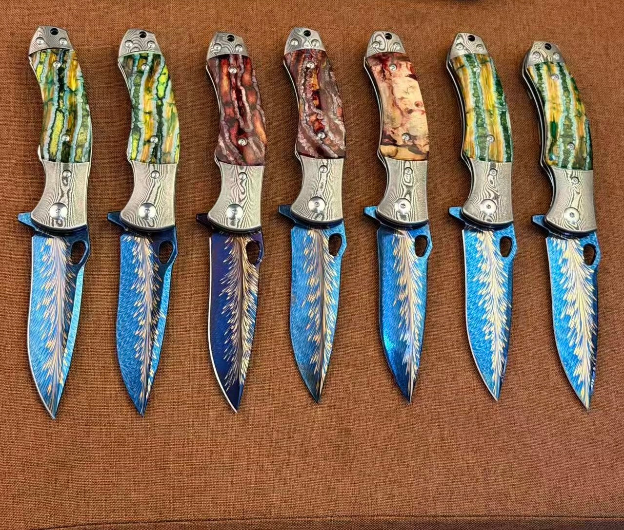 Feather Damascus Steel Folding Knife Mammoth Molar Fossil Handle - AK-HT1041 - R