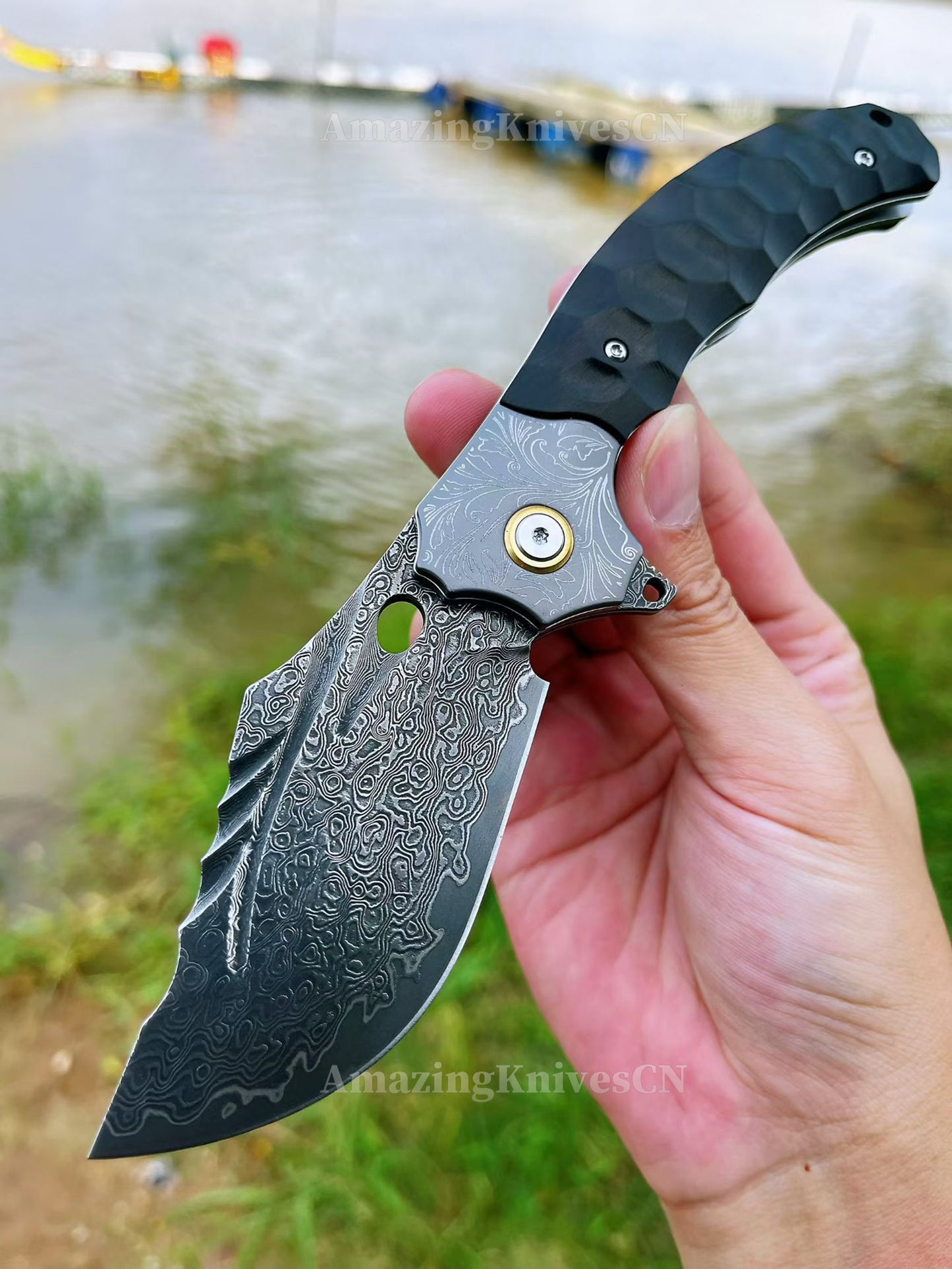 Heavy-Duty Damascus Folding Knife – VG10 Bearing Quick-Open, Ebony Handle, Collectors’ Edition - AK-HT1008