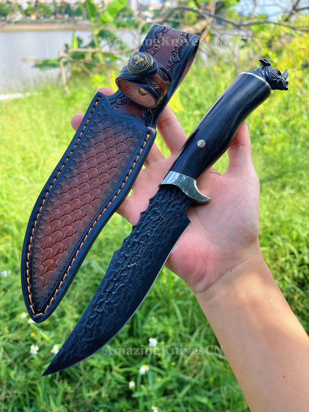 67-Layer VG10 Damascus Knife with Ebony Handle and Black Rhino Pommel - AK-HT1017