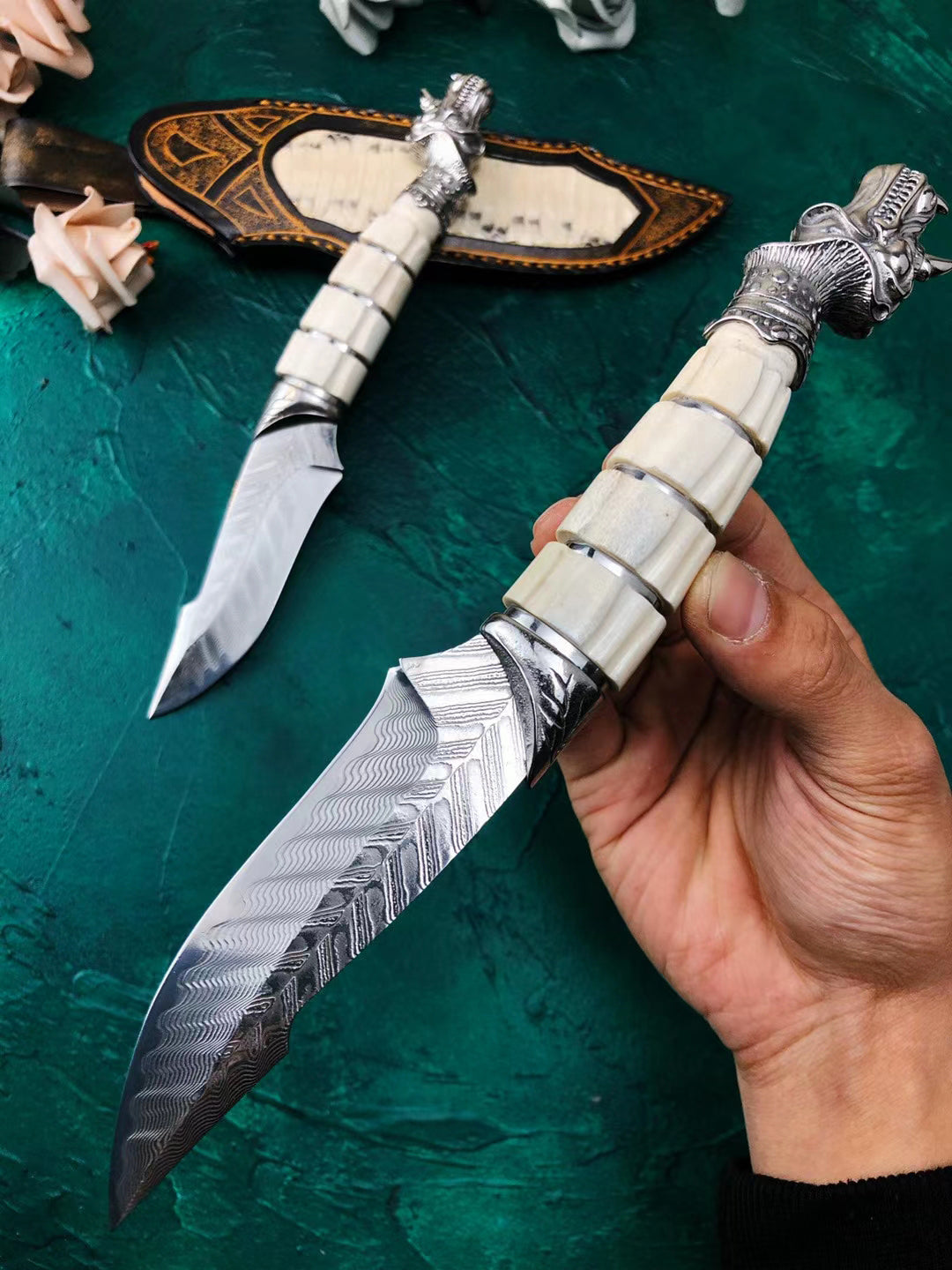 Vg10 Damascus Hunting Knife Fixed Blade Stag Horn Dragon w/ Sheath -AK-HT0636