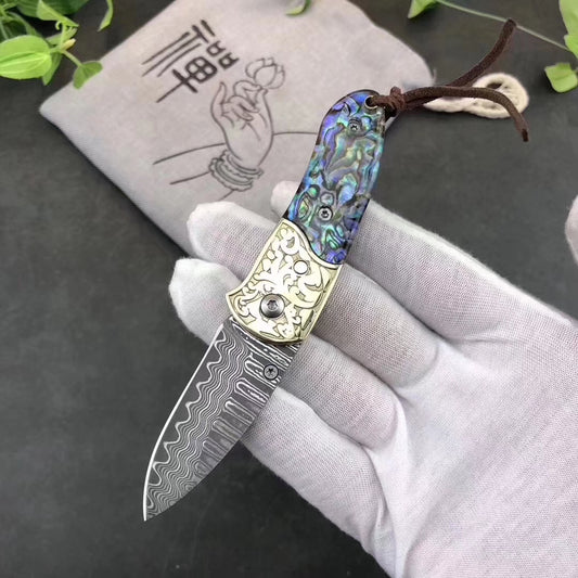 Collectible Damascus Folding Knife Camping Rescue Pocket Knife Beautiful Shell-AK-HT0445