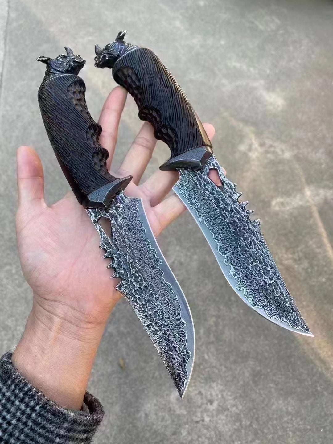 Damascus Fixed Blade VG10 Steel Hunting Knife Art Handcrafted Ebony Black Rhino -AK-HT0741